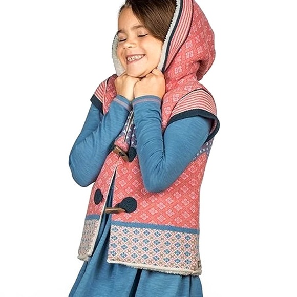 Matilda Jane Warm Hugs
Sherpa Sweater Vest - Picture 2 of 13